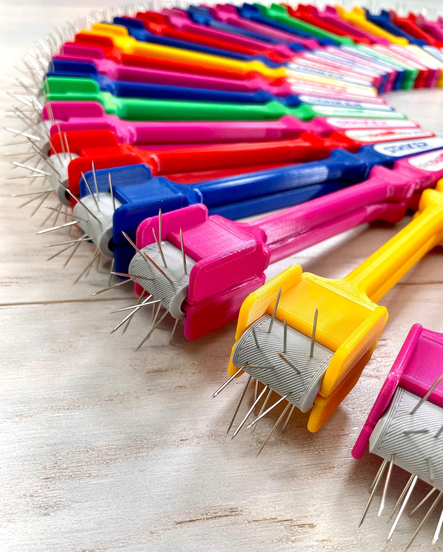 Balloons2Go Balloons Balloon Striker Balloon Striker – Fun & Interactive Game Accessory