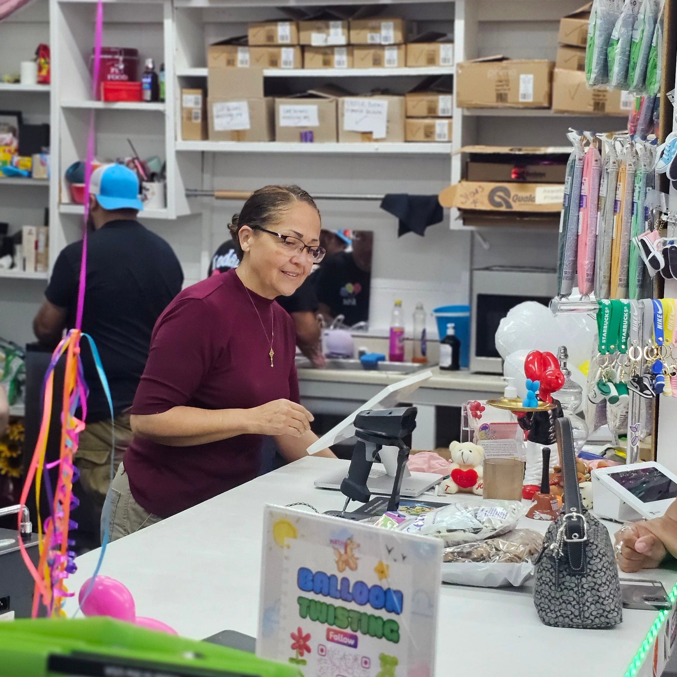rosie helping in store balloon shop